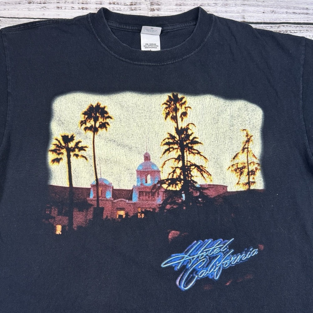 THE EAGLES Band HOTEL CALIFORNIA 08-09 Tour T Shirt Sz L Anvil Concert 2008 2009 - Picture 2 of 6